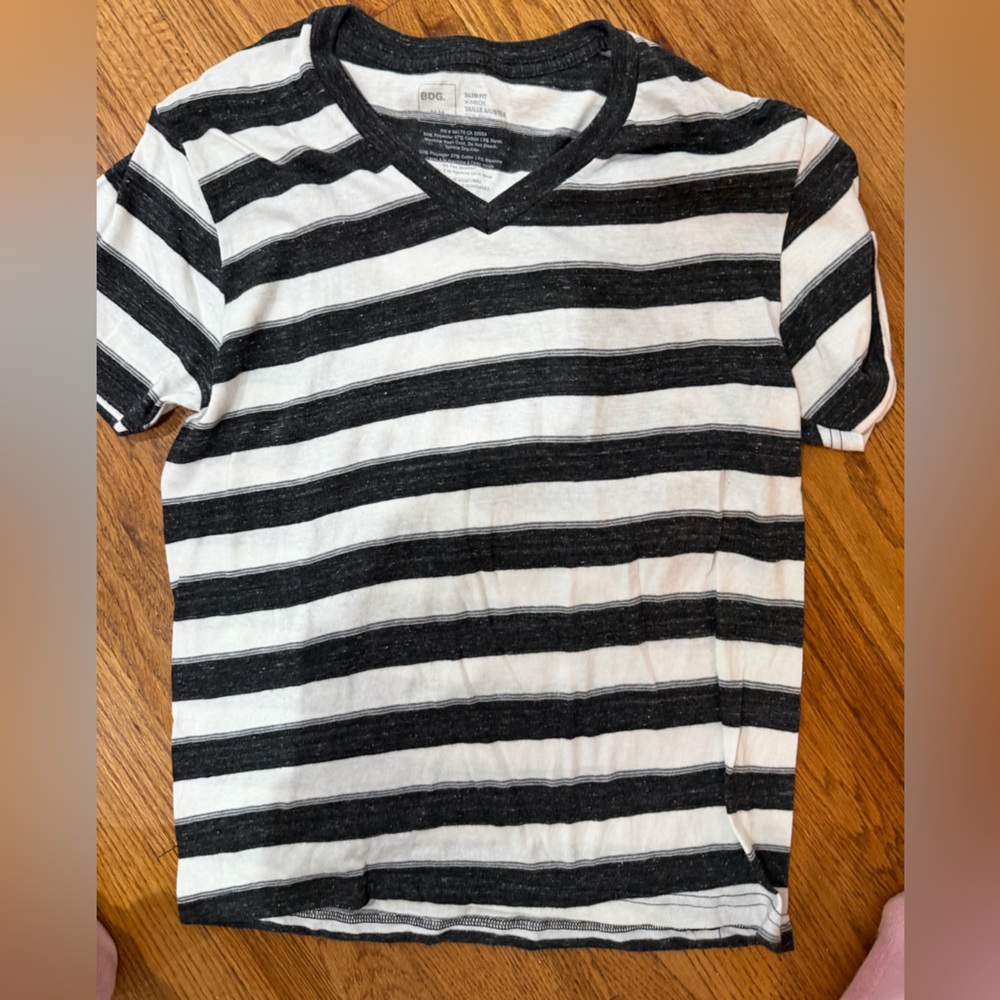 Striped Black and White mens t